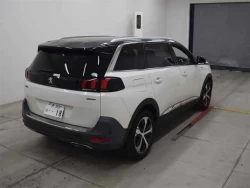 PEUGEOT 5008 3