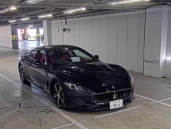 MASERATI GRANTURISMO 0