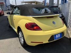 VOLKSWAGEN THE BEETLE CABRIOLET 3