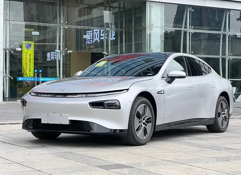 XPENG MOTORS P7