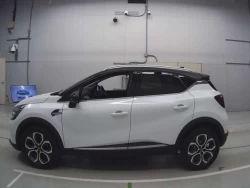 RENAULT CAPTUR 4