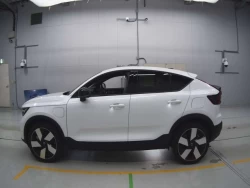 VOLVO C40 4