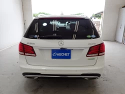 MERCEDES BENZ E CLASS STATION WAGON 4