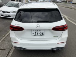 MERCEDES BENZ B CLASS 4