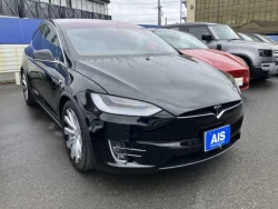 TESLA MODEL X 0