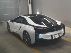 BMW I8 1