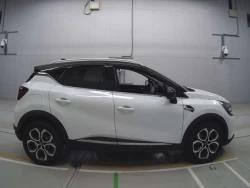 RENAULT CAPTUR 5