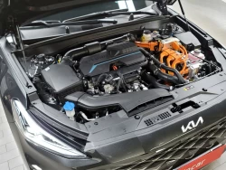 KIA K8 HYBRID 15