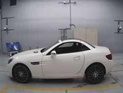 MERCEDES BENZ SLC 3